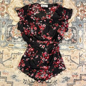 Vintage Self Esteem Floral V-Neck Wrap Top Black Flutter Sleeve Lettuce Hem 90s